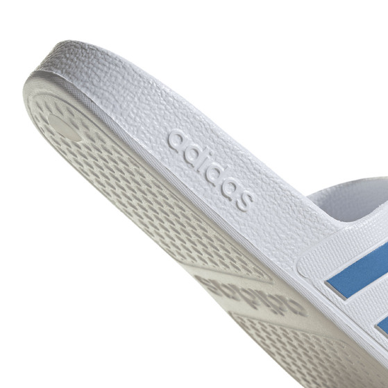 Klapki adidas Adilette Aqua Slides biało-niebieskie HP6295