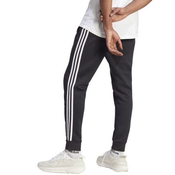 Spodnie męskie adidas Essentials Fleece 3-Stripes Tapered Cuff czarne IB4030