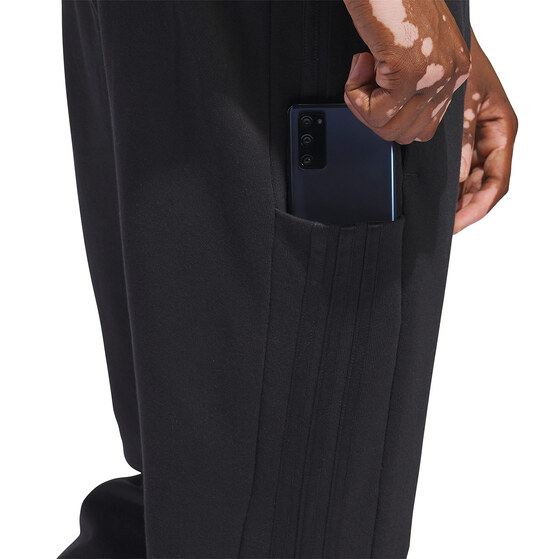 Spodnie męskie adidas Essentials French Terry Tapered Cuff 3-Stripes czarne HZ2218